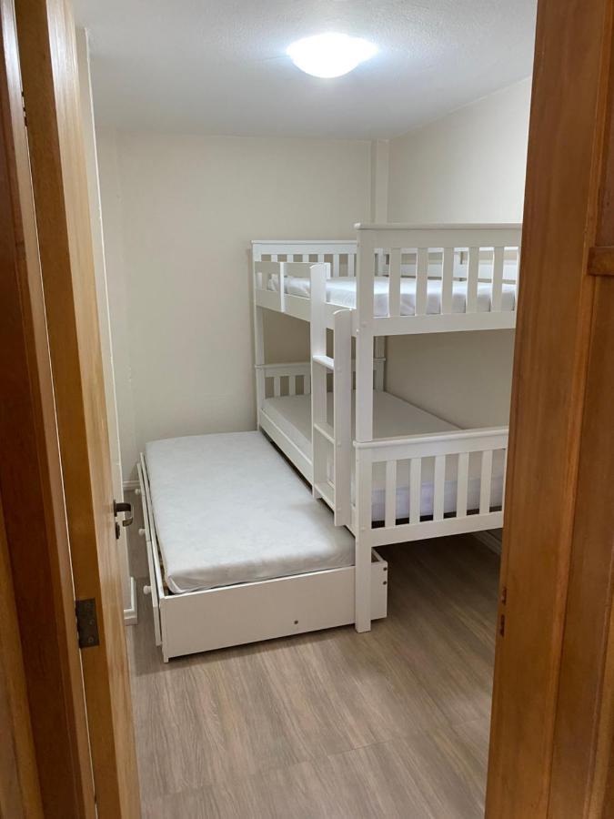 Apartamento na rua coberta Gramado Exterior foto