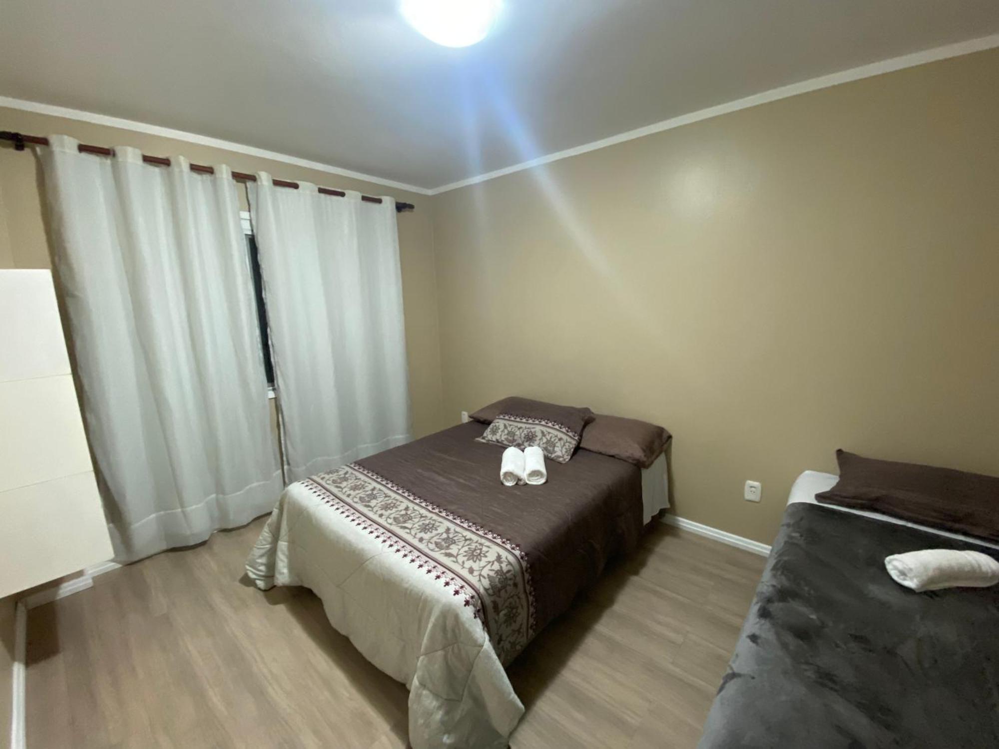 Apartamento na rua coberta Gramado Exterior foto